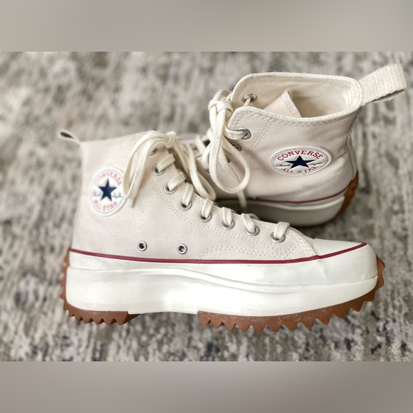 Shoes - Picture 6 of 9